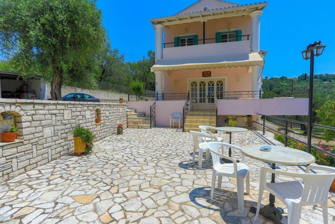 Fran Apartments Agios Spyridon  Exteriör bild
