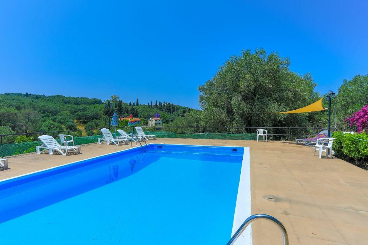 Fran Apartments Agios Spyridon  Exteriör bild